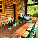 Pine River Dobrenica - Private 4000m2 Riverside Estate Alpesi faház *