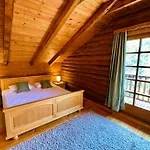 Orman Evi Pine River Dobrenica Bihać