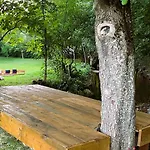 Pine River Dobrenica - Private 4000m2 Riverside Estate Bihać