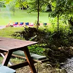 Pine River Dobrenica - Private 4000m2 Riverside Estate Alpesi faház *