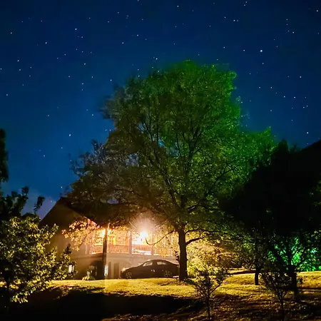 Pine River Dobrenica - 4000 M2 Riverside Estate Bihać