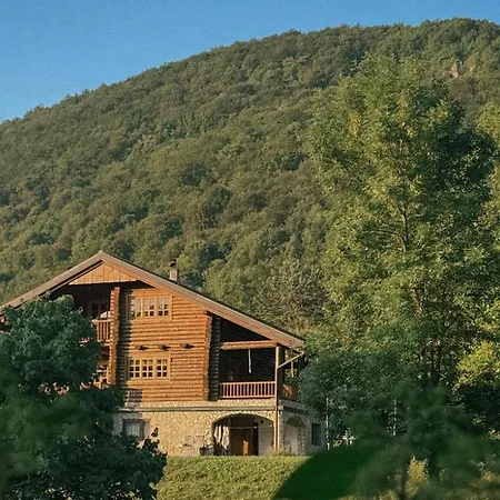Alpesi faház Pine River Dobrenica